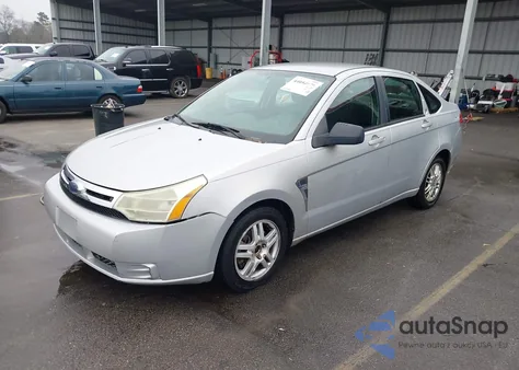 2008 Ford Focus Se/Ses z USA, uszkodzony, nr VIN 1FAHP35N88W109406